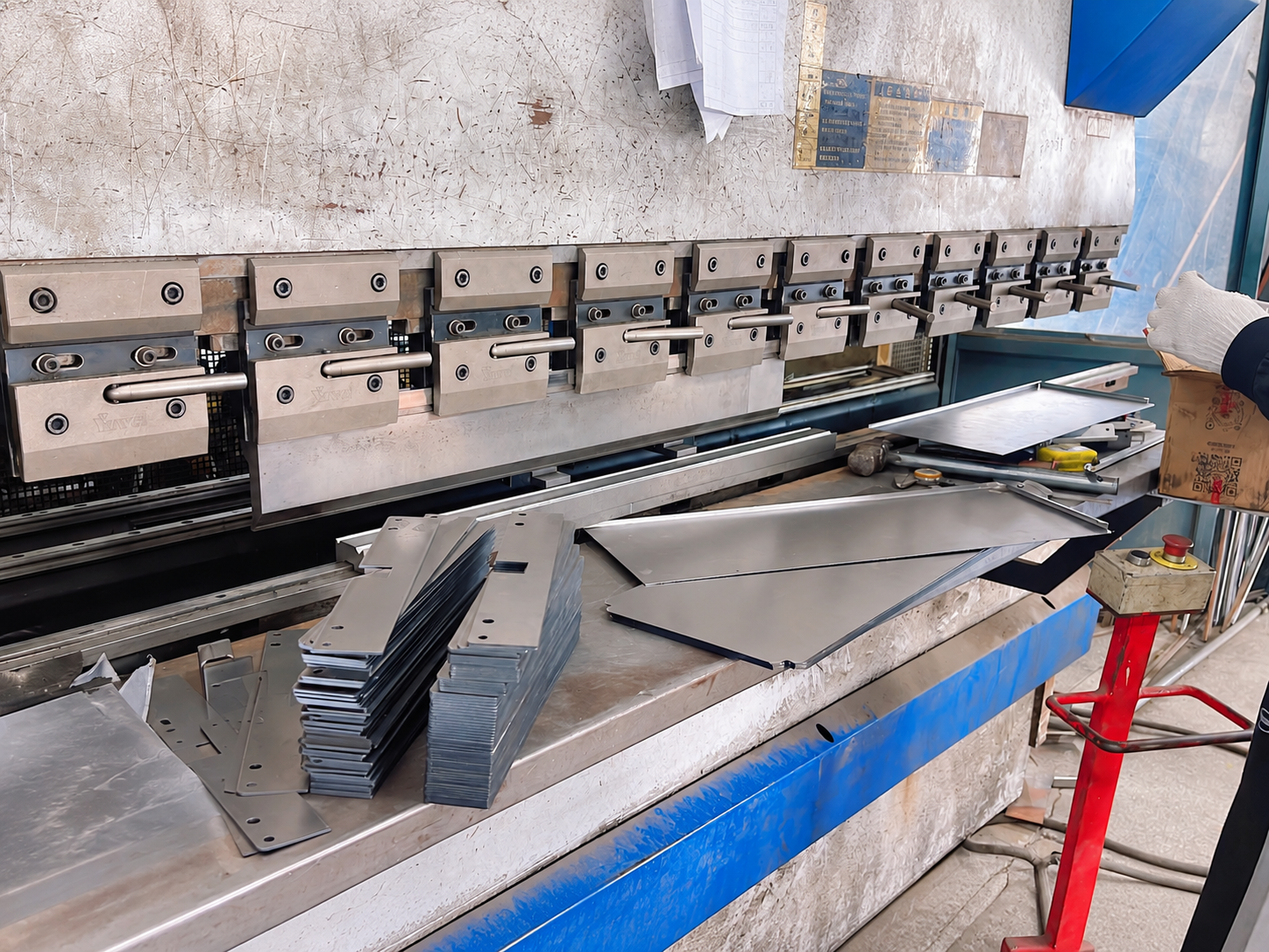 Retail fixture production details